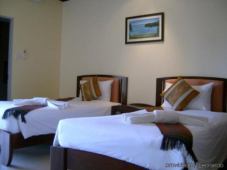 Narawan Hotel, מלון 3*