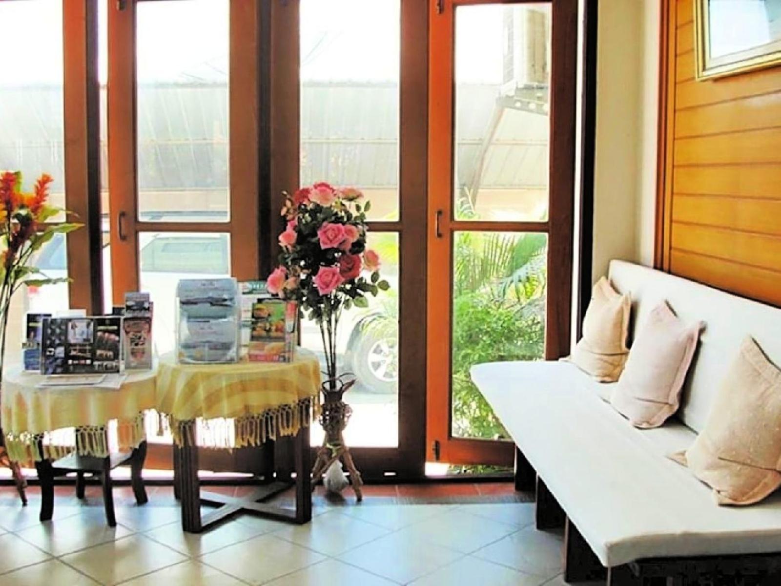 מלון Narawan Hotel,