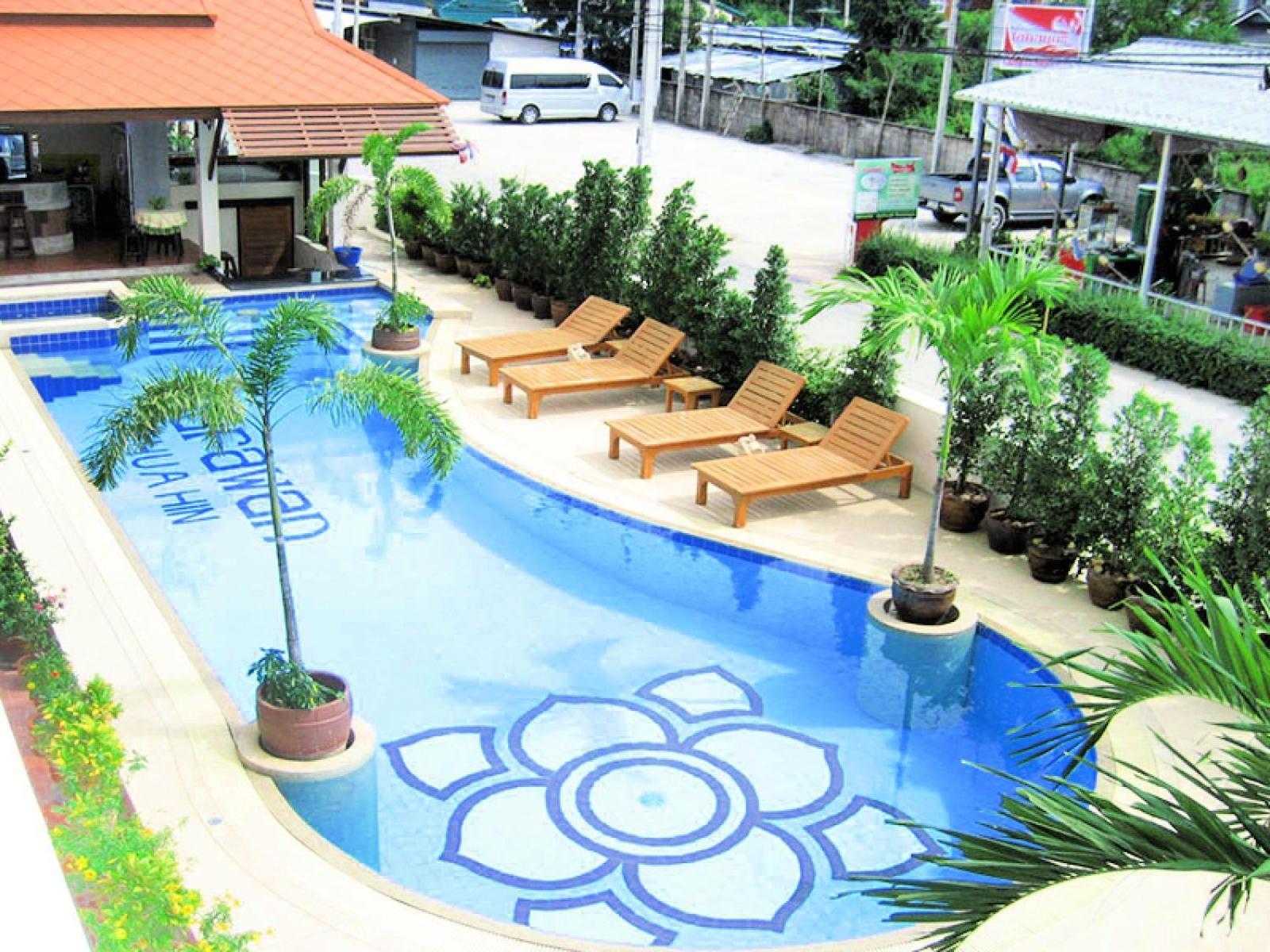 מלון Narawan Hotel,