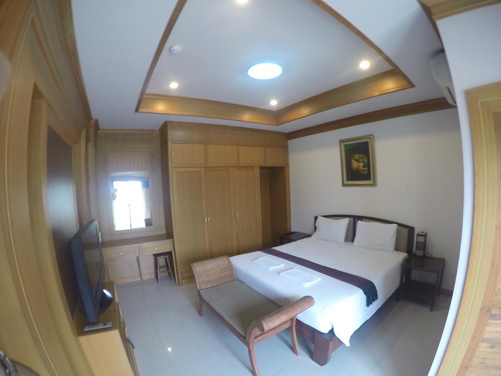 Narawan Hotel, מלון הואה הין