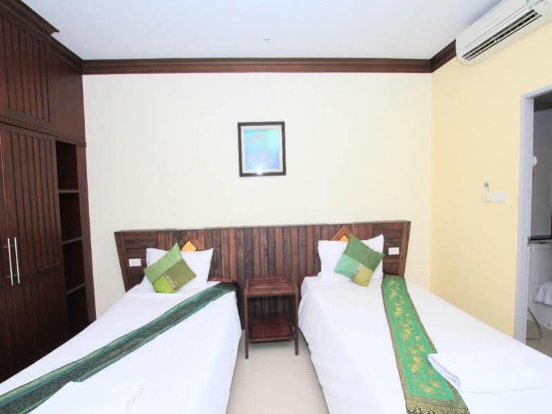 Narawan Hotel, מלון